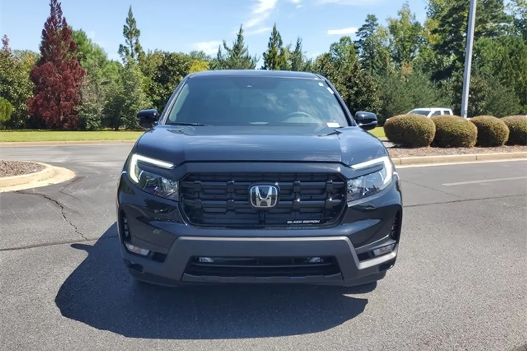 2025 Honda Ridgeline Black Edition photo 1