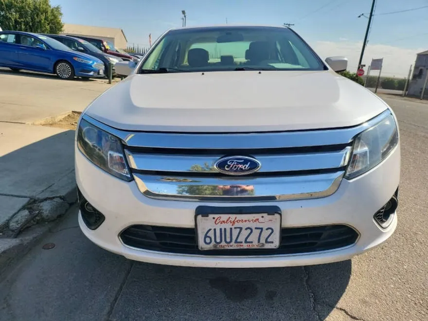 2012 Ford Fusion SE photo 1