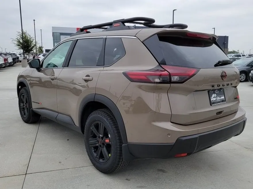 2026 Nissan Rogue SV photo 1