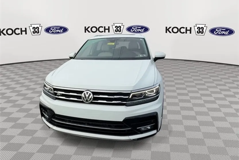 2021 Volkswagen Tiguan SEL Premium R-Line photo 1