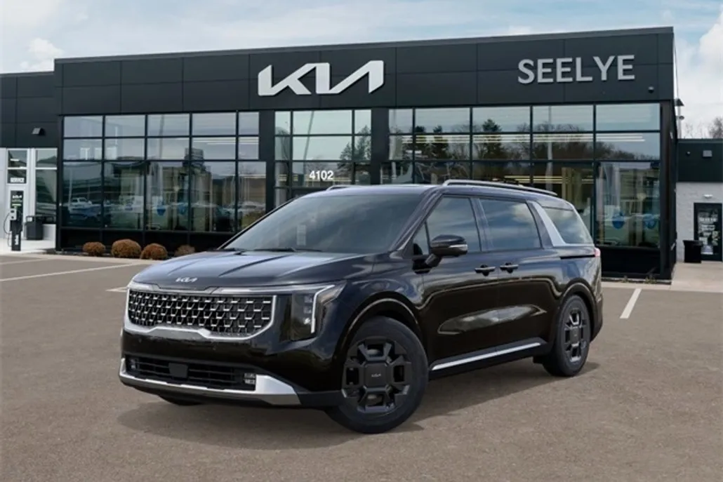2026 Kia Carnival SX photo 1