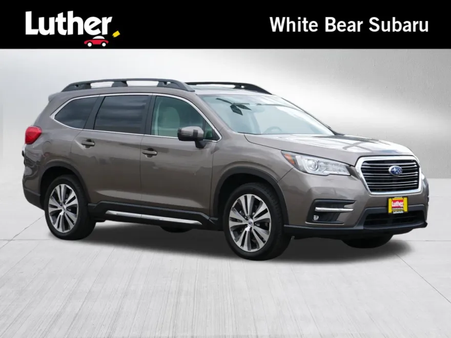 2022 Subaru Ascent Limited photo 1