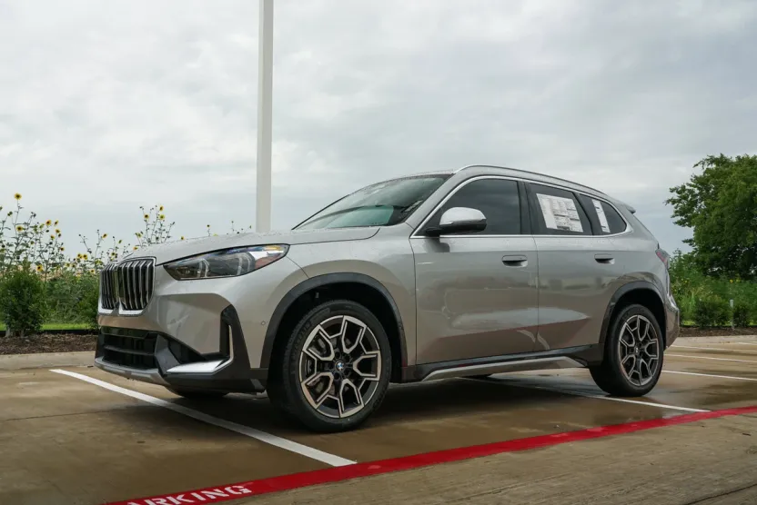 2024 Bmw X1 XDrive28i photo 1