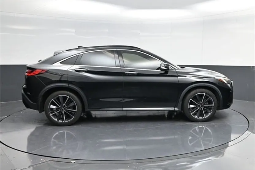 2023 Infiniti QX55 Sensory photo 1