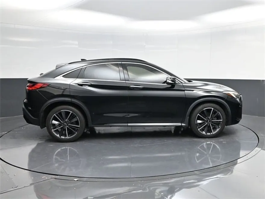 2023 Infiniti QX55 Sensory photo 1