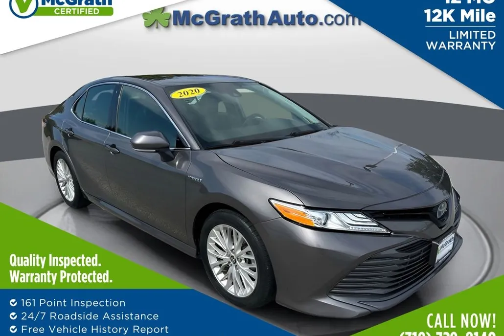 2020 Toyota Camry Hybrid XLE photo 1