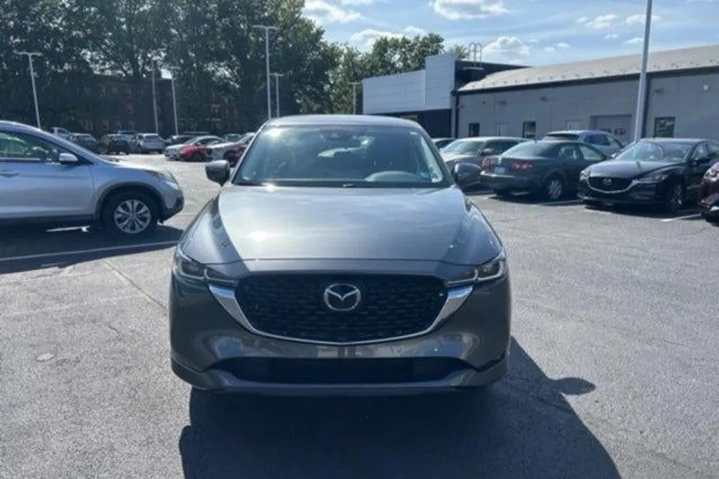 2025 Mazda CX-5 2.5 Select photo 1