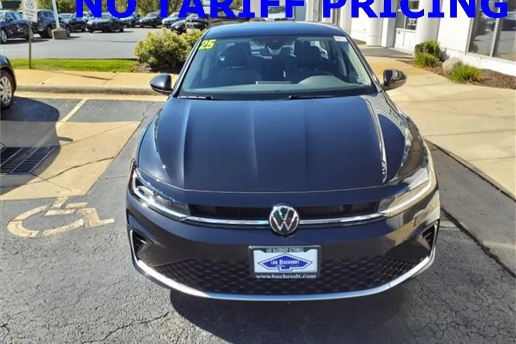 2025 Volkswagen Jetta 1.5T SE photo 1