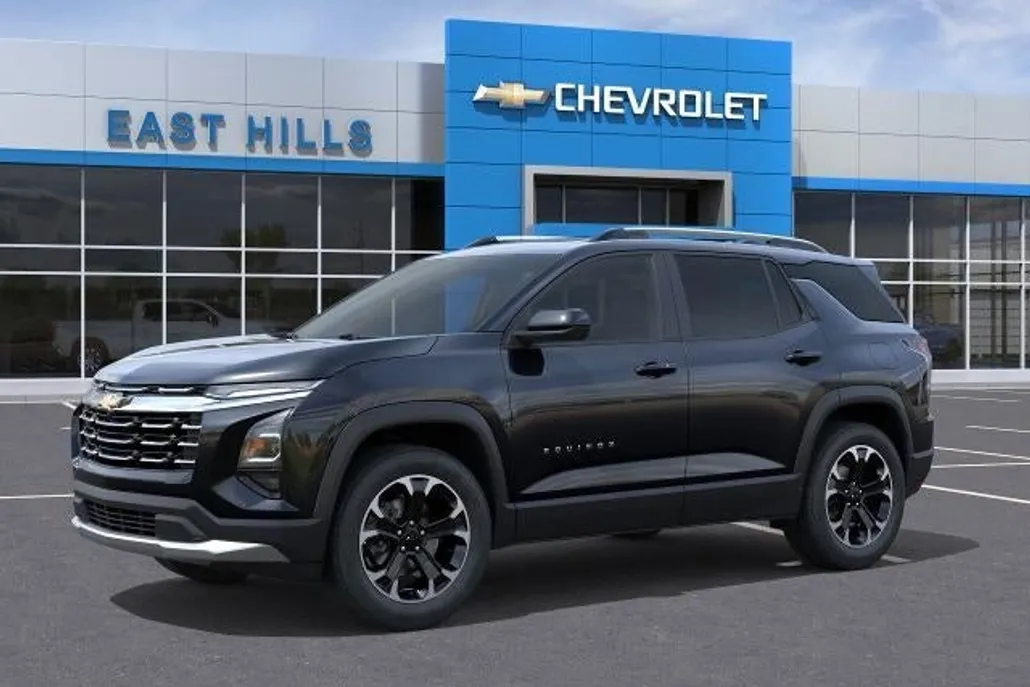 2026 Chevrolet Equinox LT photo 1