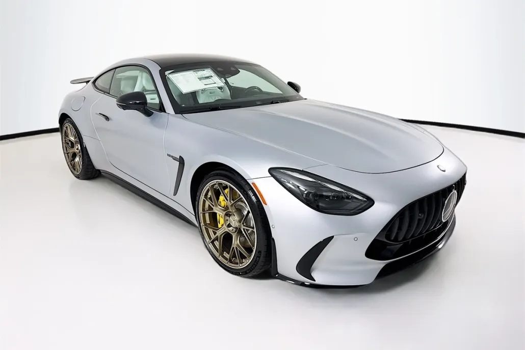 2026 Mercedes Benz AMG GT photo 1