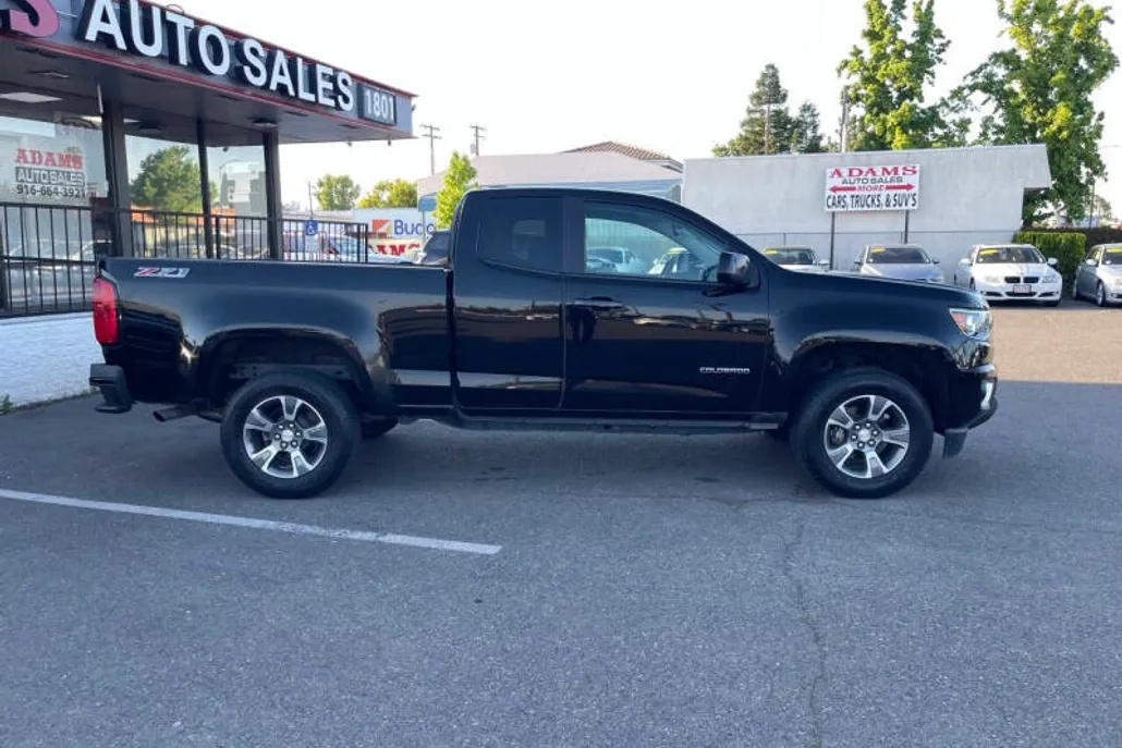 2016 Chevrolet Colorado Z71 photo 1