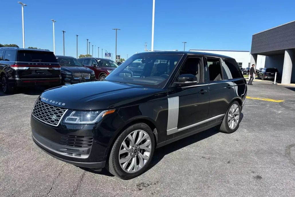 2022 Land Rover Range Rover P525 HSE HSE Westminster Edition photo 1