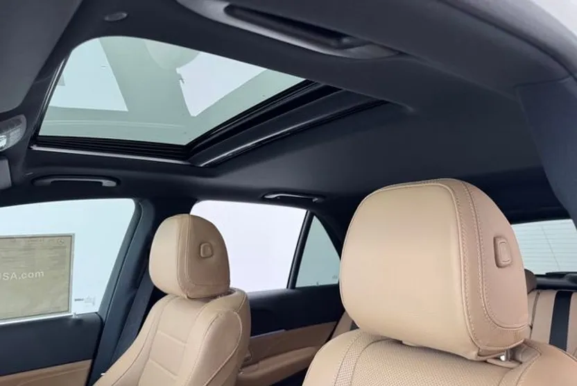 2026 Mercedes Benz GLE 450 4MATIC photo 1