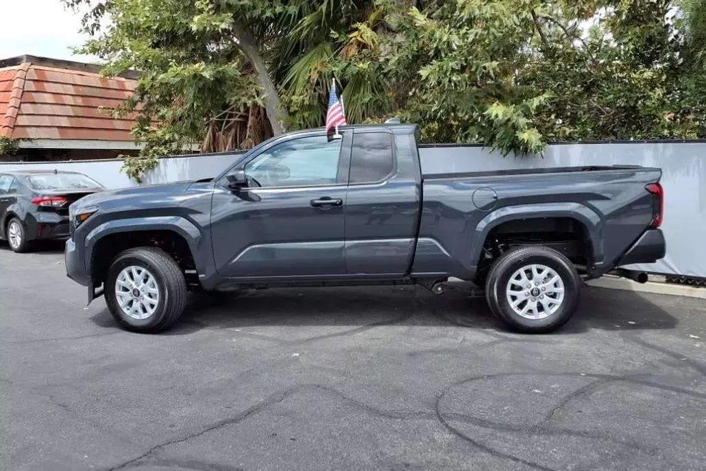 2024 Toyota Tacoma SR photo 1