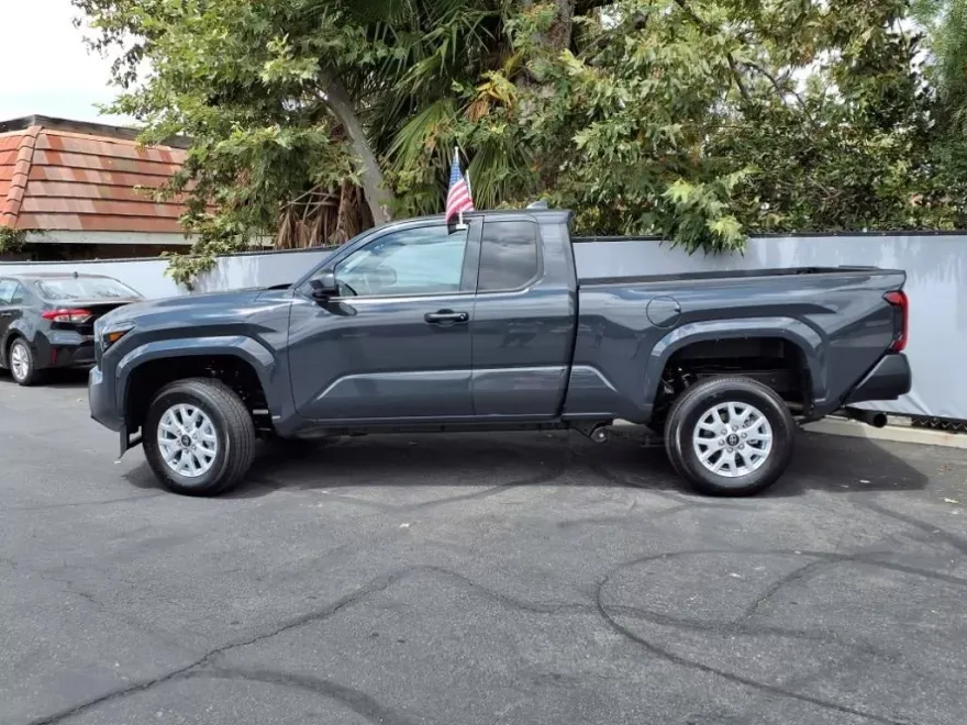 2024 Toyota Tacoma SR photo 1