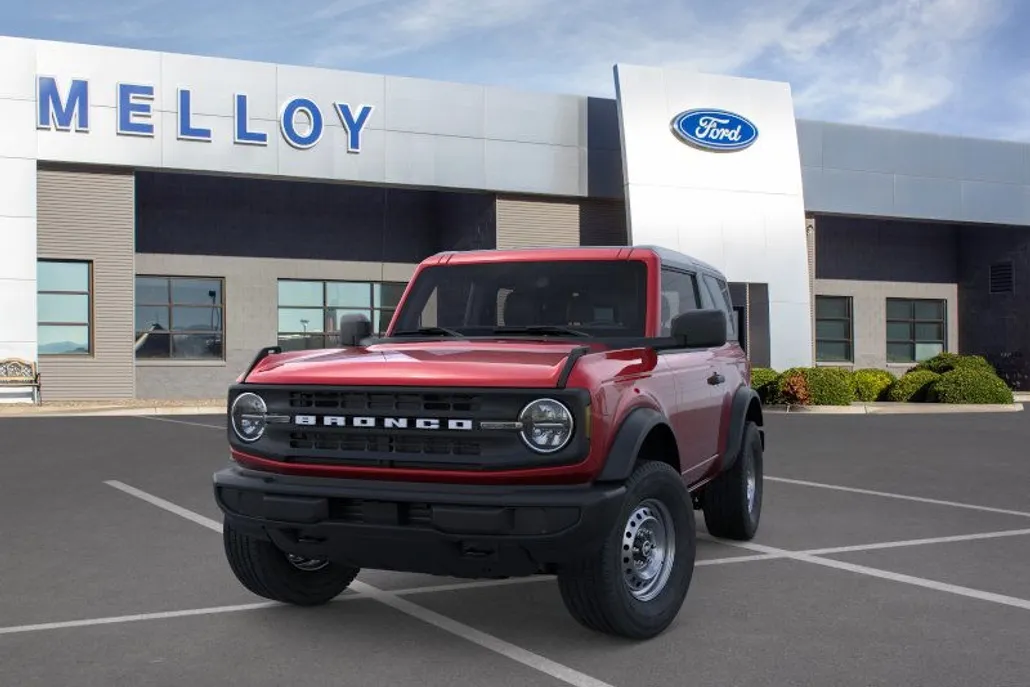 2025 Ford Bronco Base photo 1