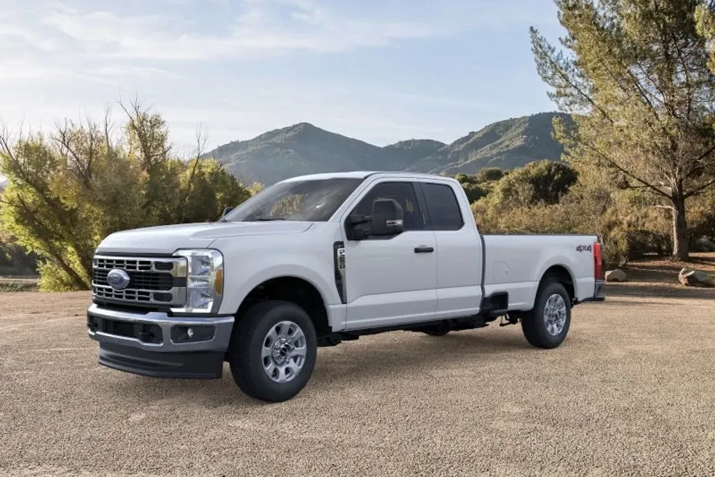 2025 Ford F-250 XLT photo 1