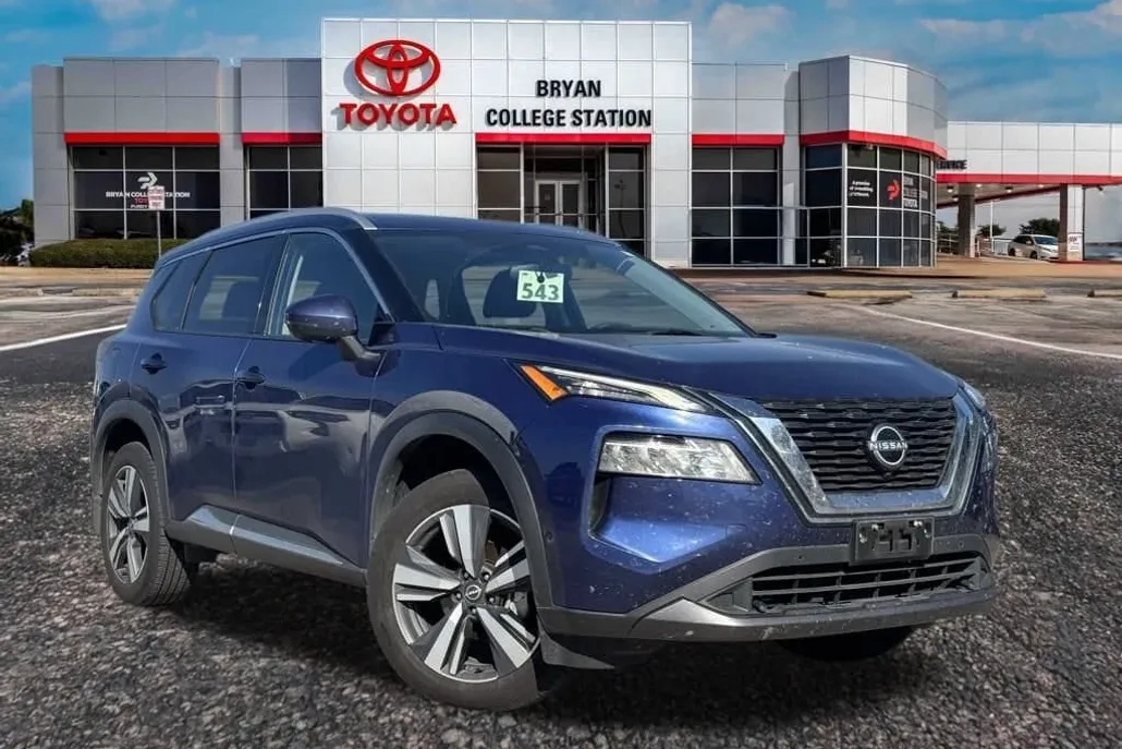 2023 Nissan Rogue SL photo 1
