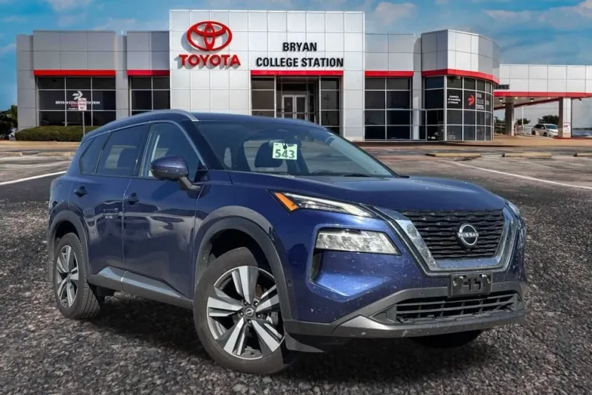 2023 Nissan Rogue SL photo 1