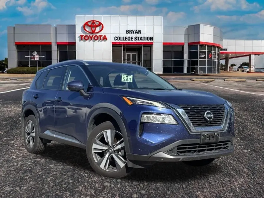 2023 Nissan Rogue SL photo 1