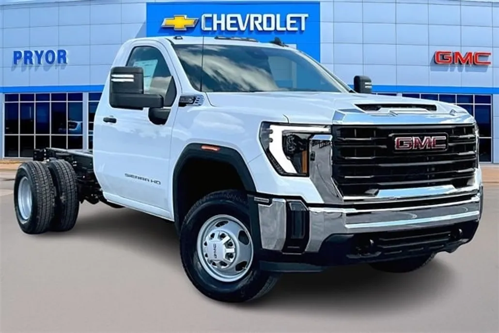 2026 Gmc Sierra 3500 HD Pro photo 1