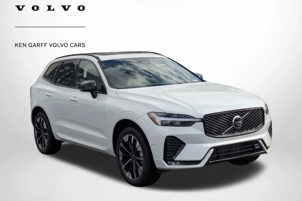 2026 Volvo XC60 Plus photo 1