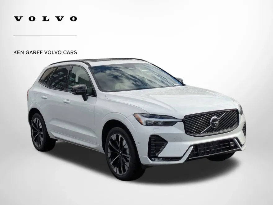 2026 Volvo XC60 Plus photo 1
