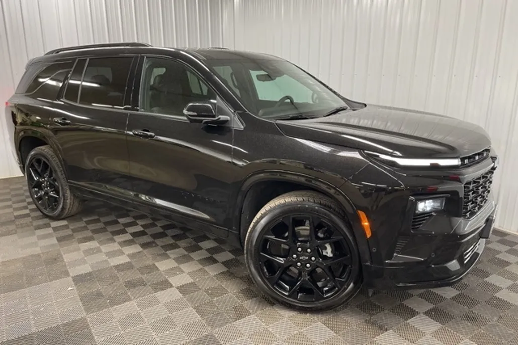 2024 Chevrolet Traverse RS photo 1