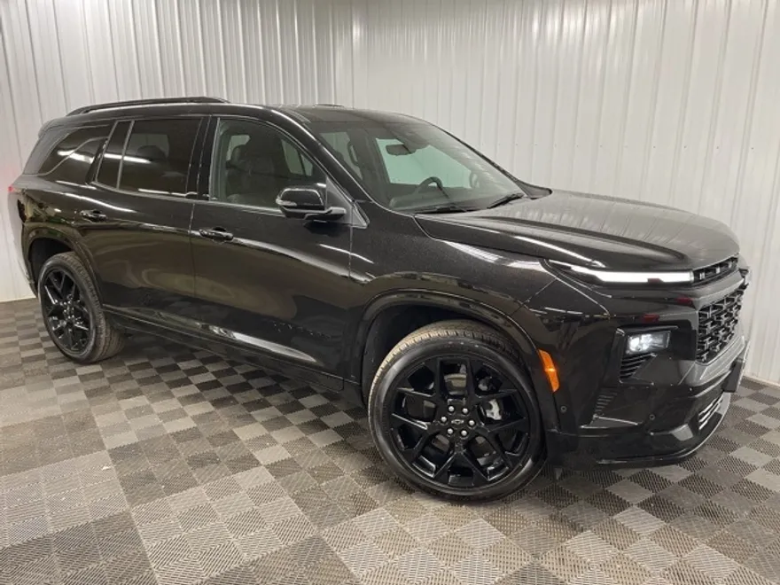 2024 Chevrolet Traverse RS photo 1
