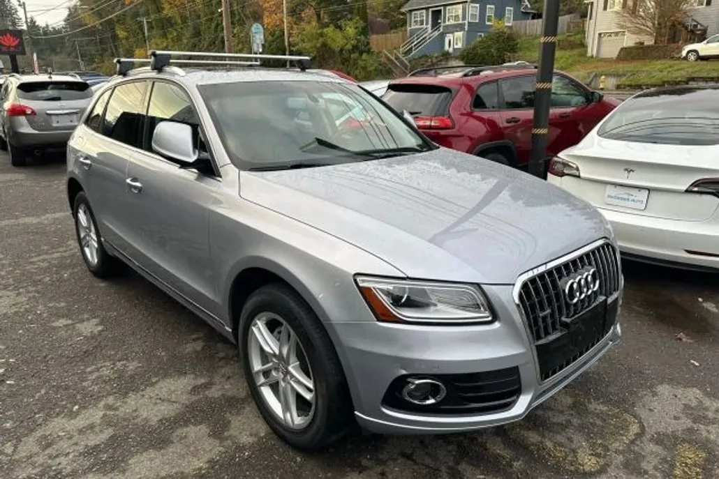 2017 Audi Q5 2.0T Premium Plus photo 1