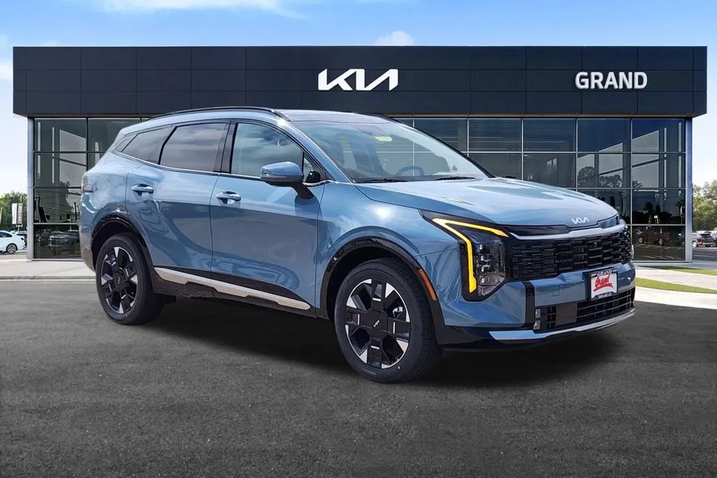 2026 Kia Sportage Hybrid photo 1