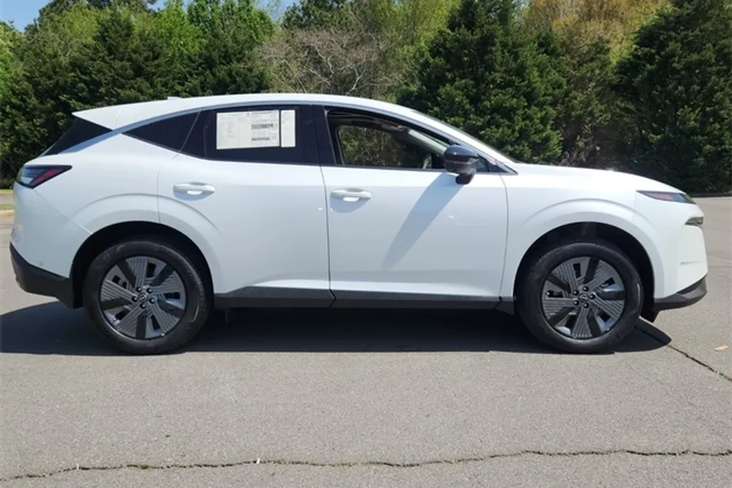 2025 Nissan Murano SL photo 1
