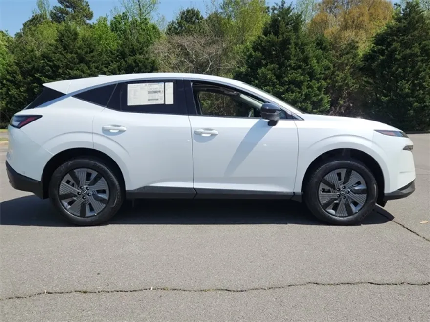 2025 Nissan Murano SL photo 1