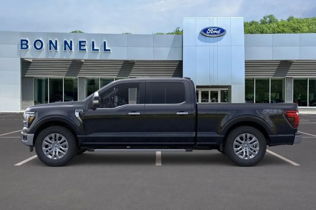 2025 Ford F-150 Lariat photo 1