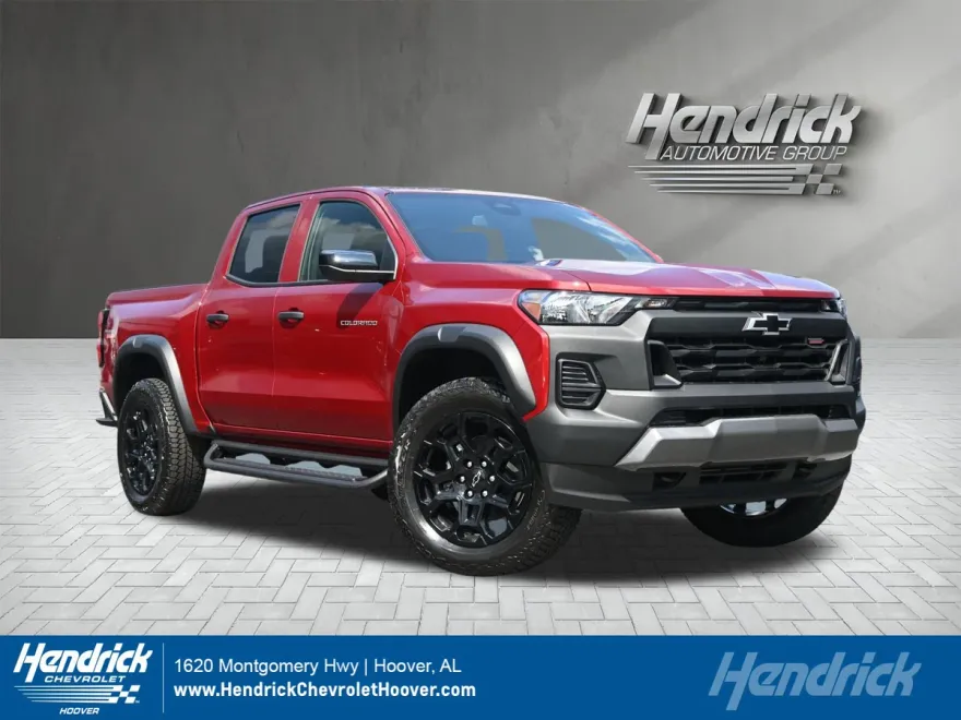 2026 Chevrolet Colorado Trail Boss photo 1