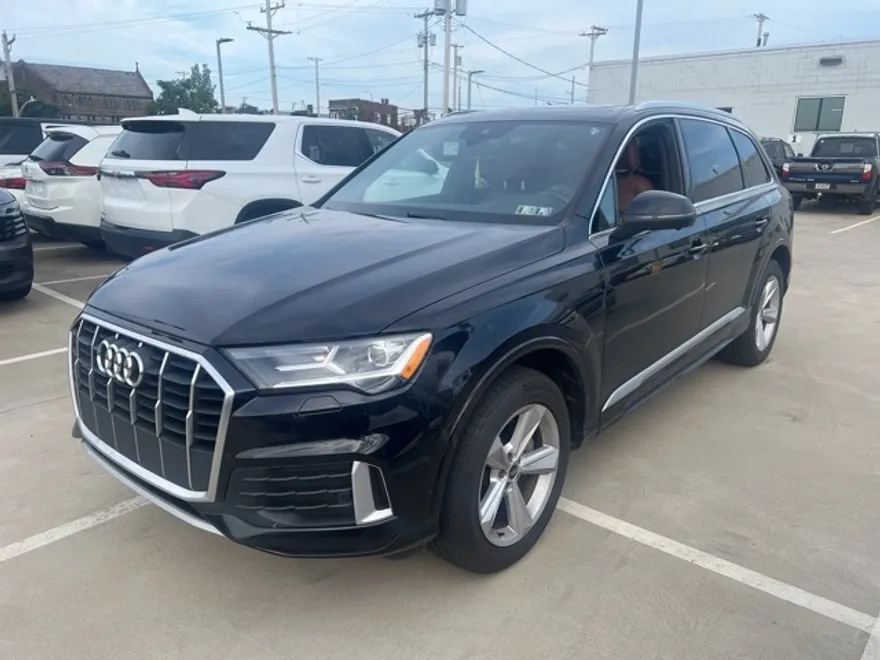 2021 Audi Q7 45 Premium photo 1