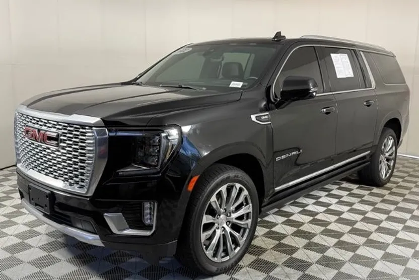 2022 Gmc Yukon XL Denali photo 1