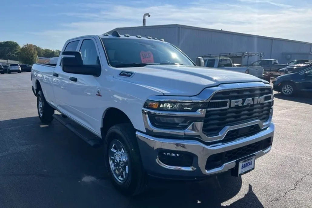 2025 Ram 2500 Tradesman photo 1