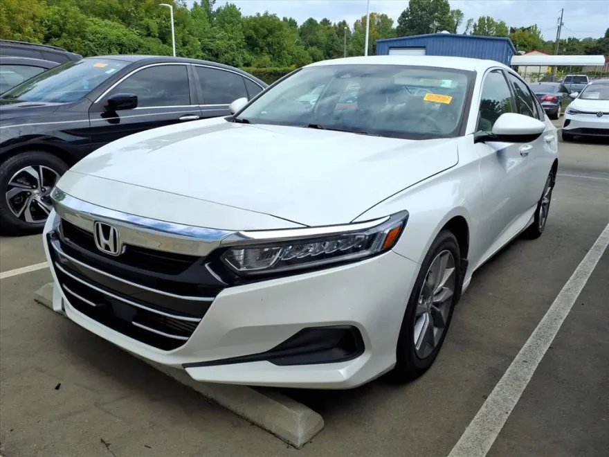 2022 Honda Accord LX 1.5T photo 1