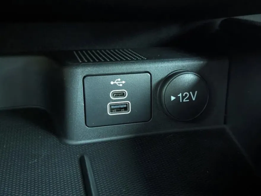 2024 Ford Escape ST-Line photo 22