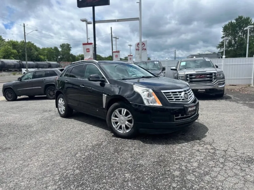 2016 Cadillac SRX Luxury photo 1