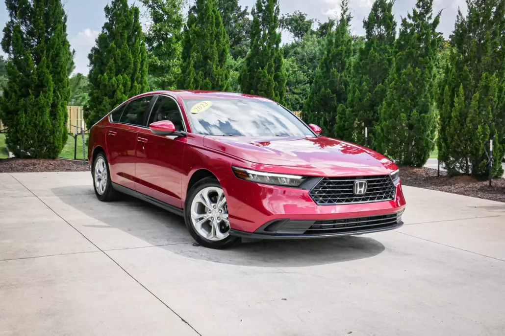 2023 Honda Accord LX photo 1