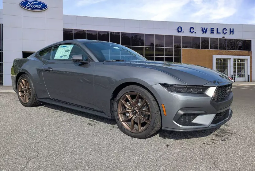2025 Ford Mustang EcoBoost Premium photo 1