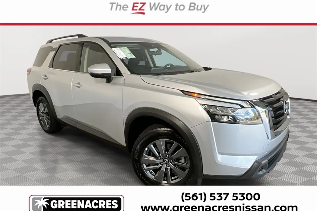 2024 Nissan Pathfinder SV photo 1