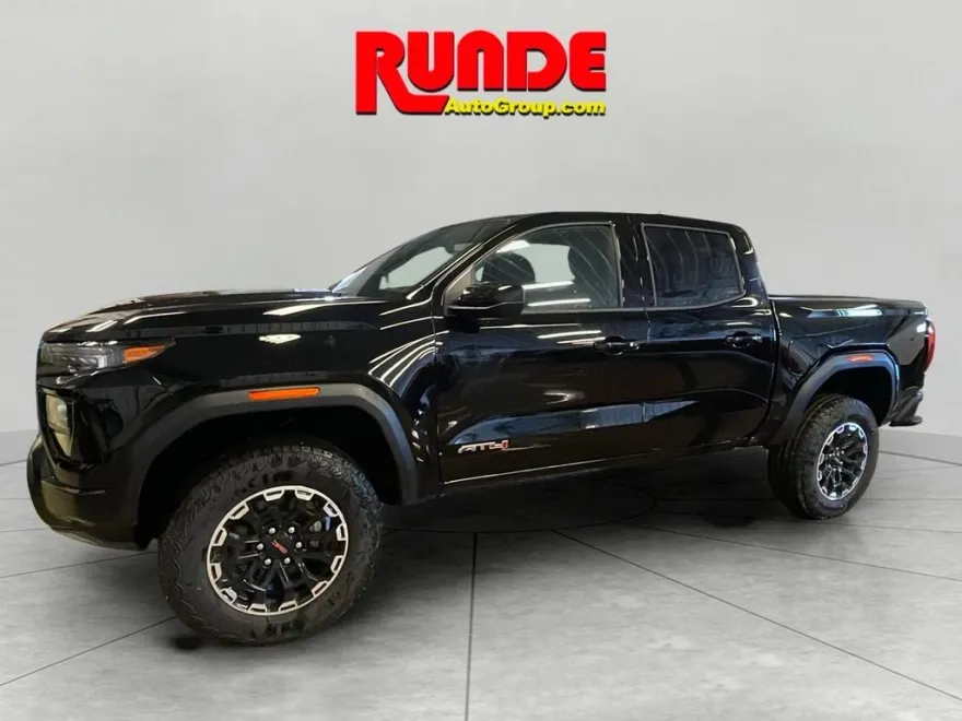 2026 Gmc Canyon AT4 photo 1