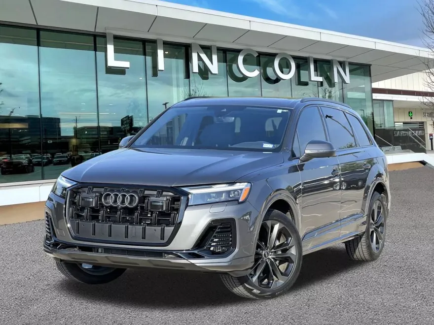 2025 Audi Q7 55 Premium Plus photo 1