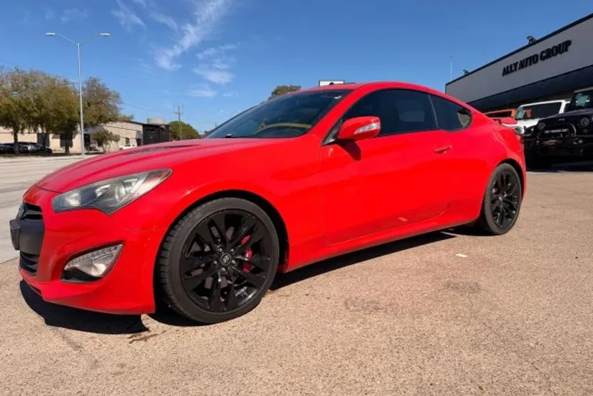 2016 Hyundai Genesis Coupe 3.8 Ultimate photo 1