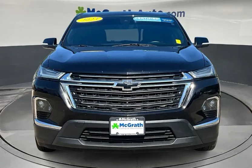 2023 Chevrolet Traverse Leather photo 1