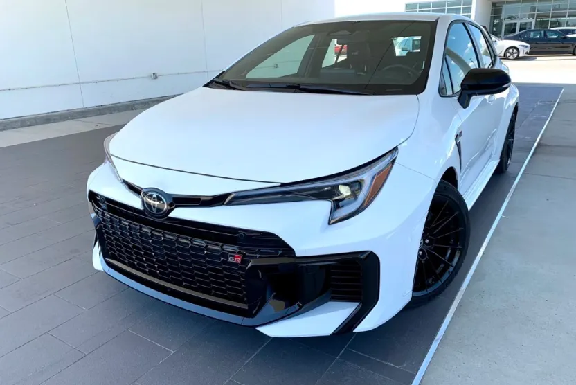 2025 Toyota Corolla GR Premium photo 1
