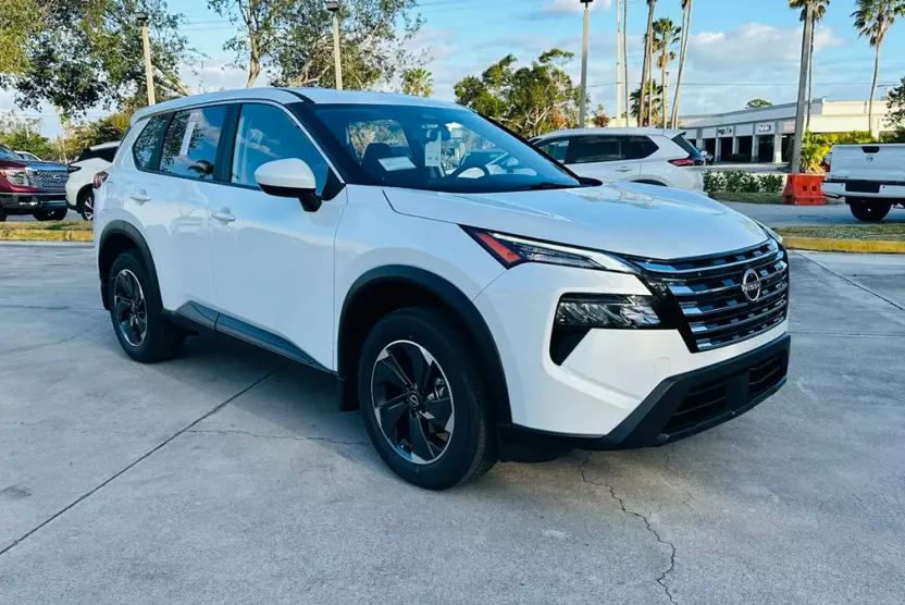 2026 Nissan Rogue SV photo 1